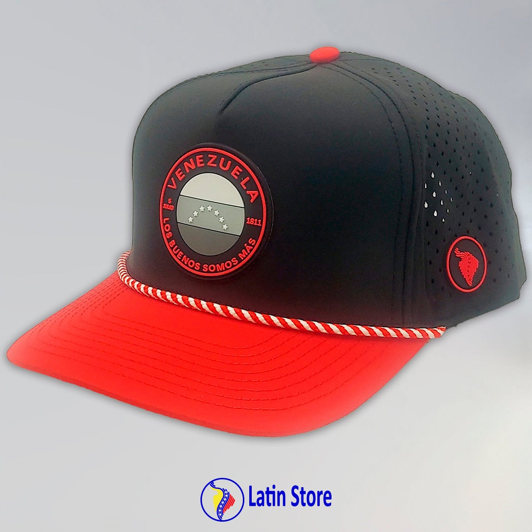 Gorra Latin Store "Los Buenos Somos Más" Snapback en Negro y Rojo