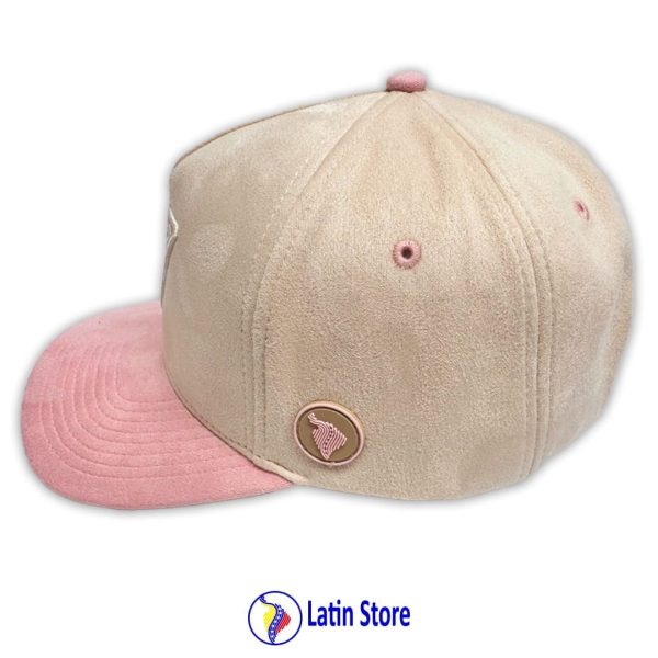 Gorra "Latin Store VE - Heritage Pink Suede" | Edición Limitada Premium